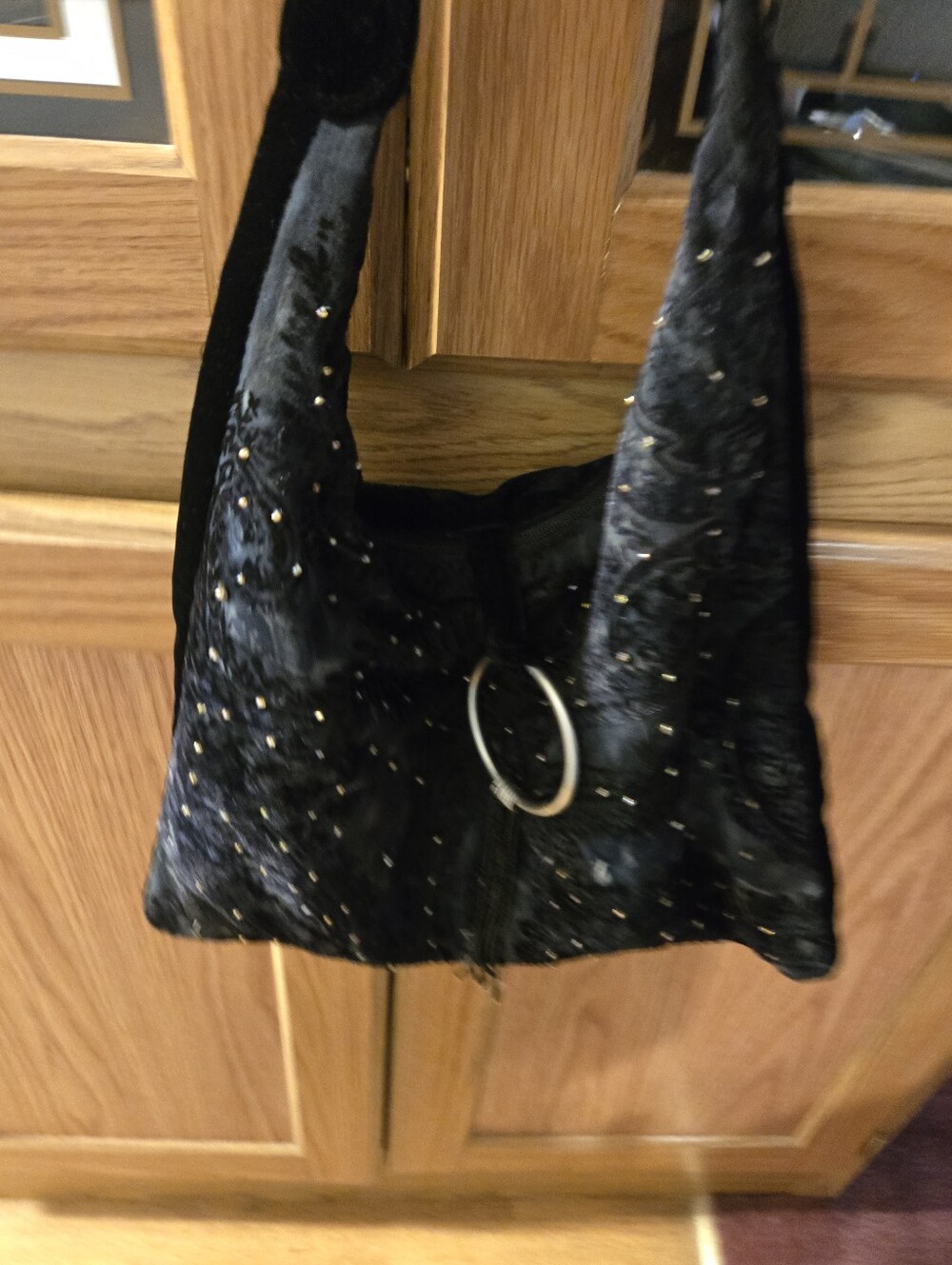 Black Beaded Velvet Shoulder Bag - Elegant Evening Tote Lightweight